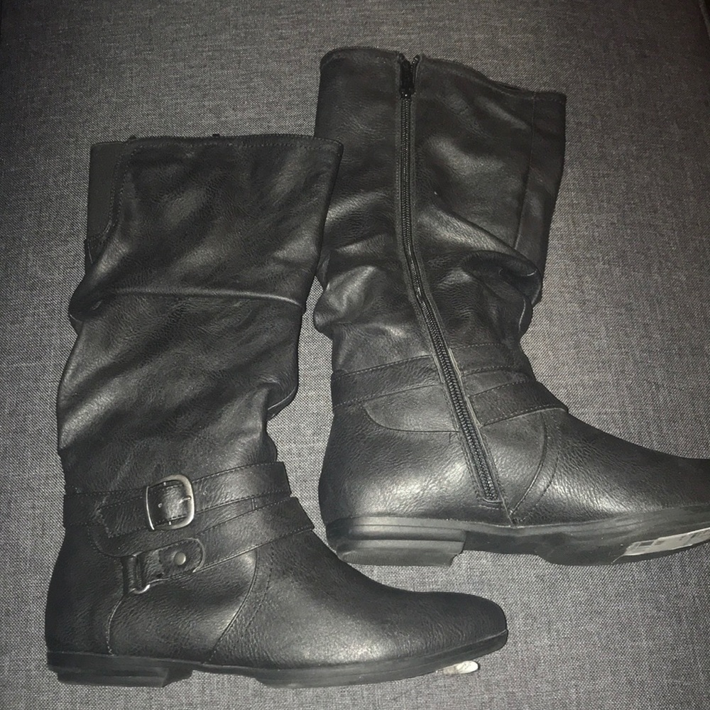 Black Fall/Winter Boots. Never Worn